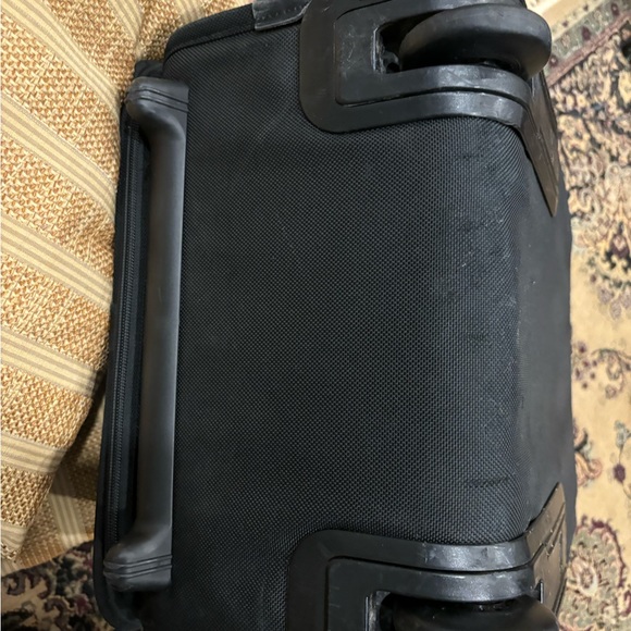 Tumi Carryon - Picture 12 of 12